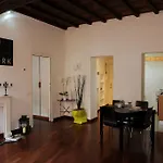 Suite Lungara